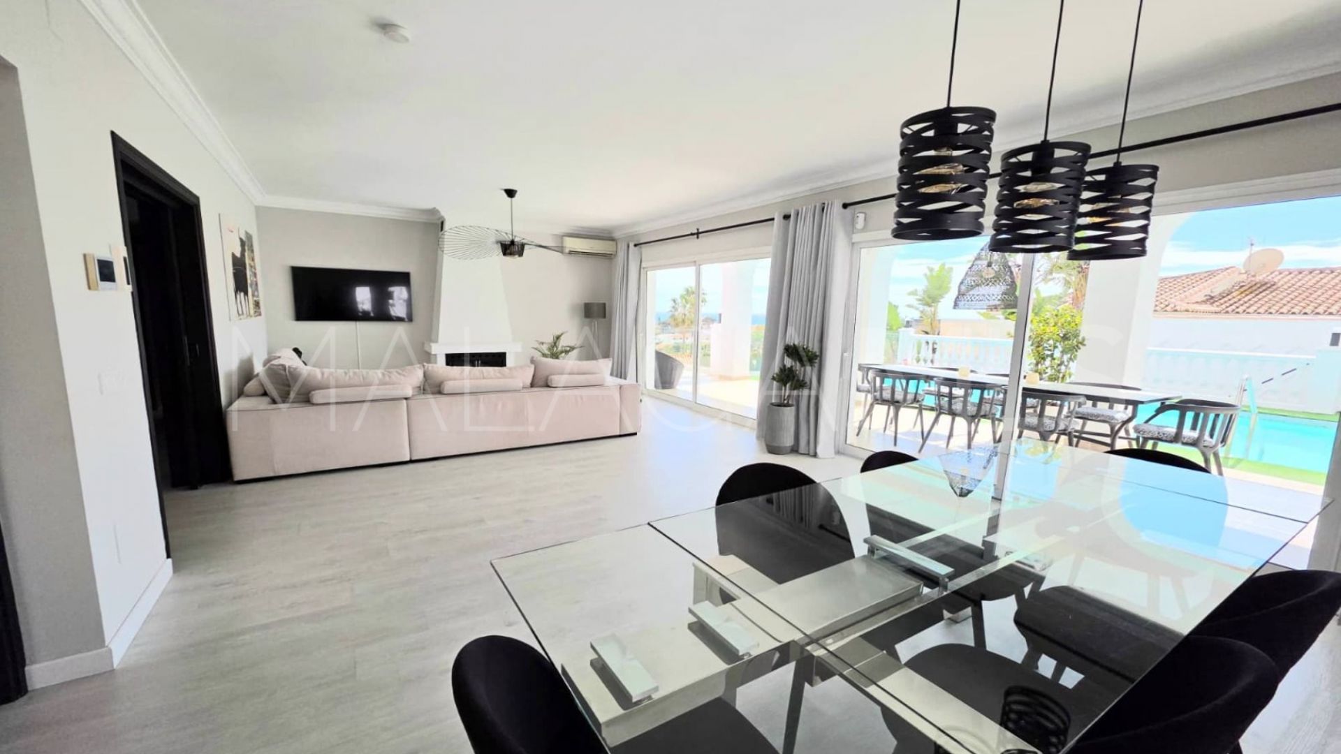 Hus i byn for sale in Torreblanca