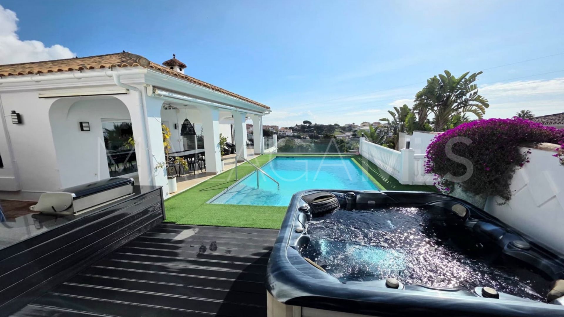 Hus i byn for sale in Torreblanca