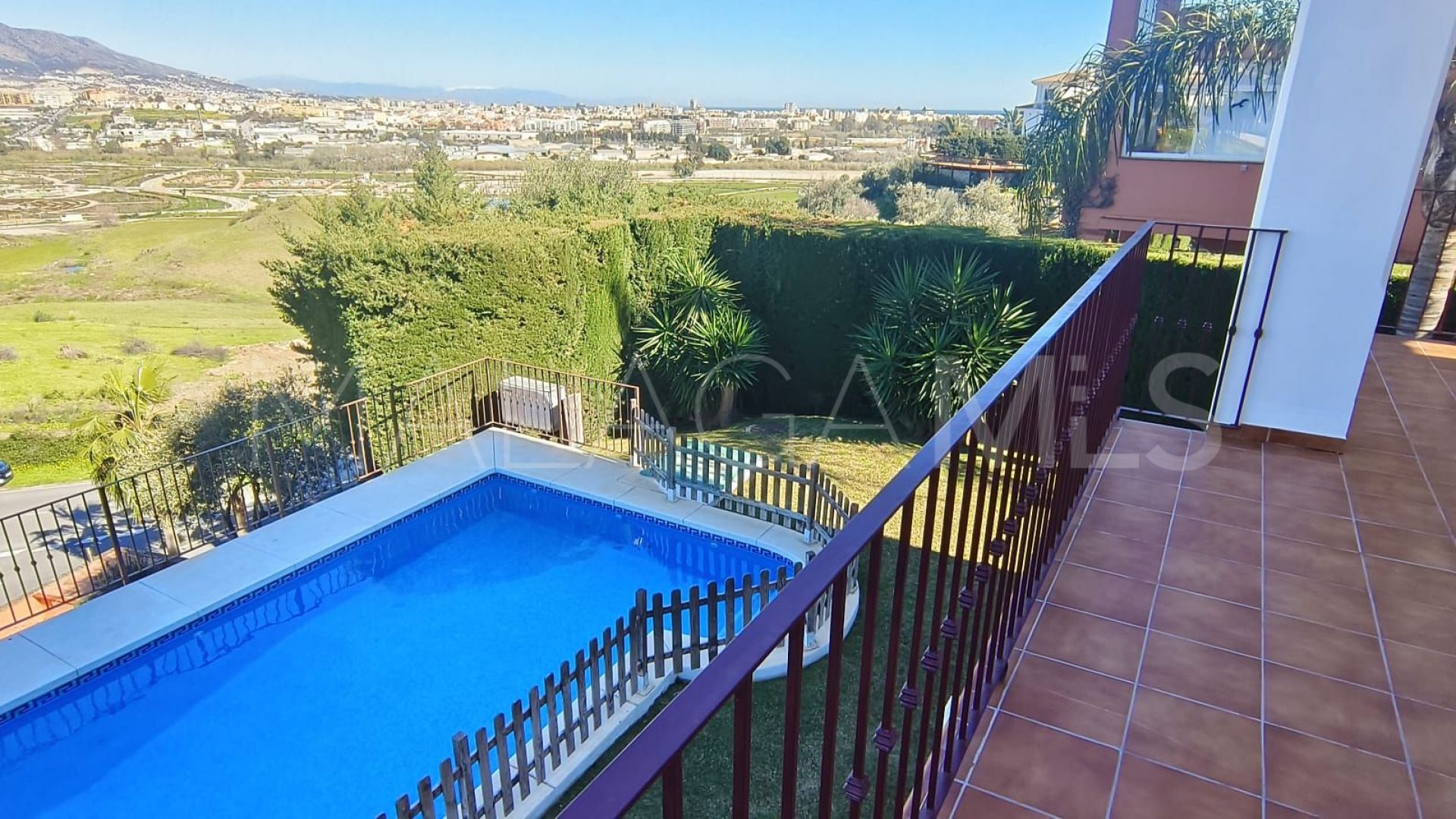 Hus i byn for sale in Cerrado del Aguila