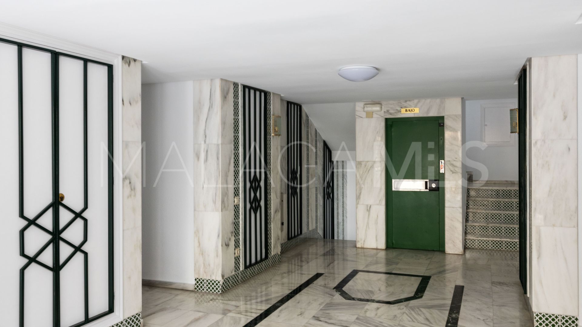 Tvåvånings takvåning for sale in Las Lagunas