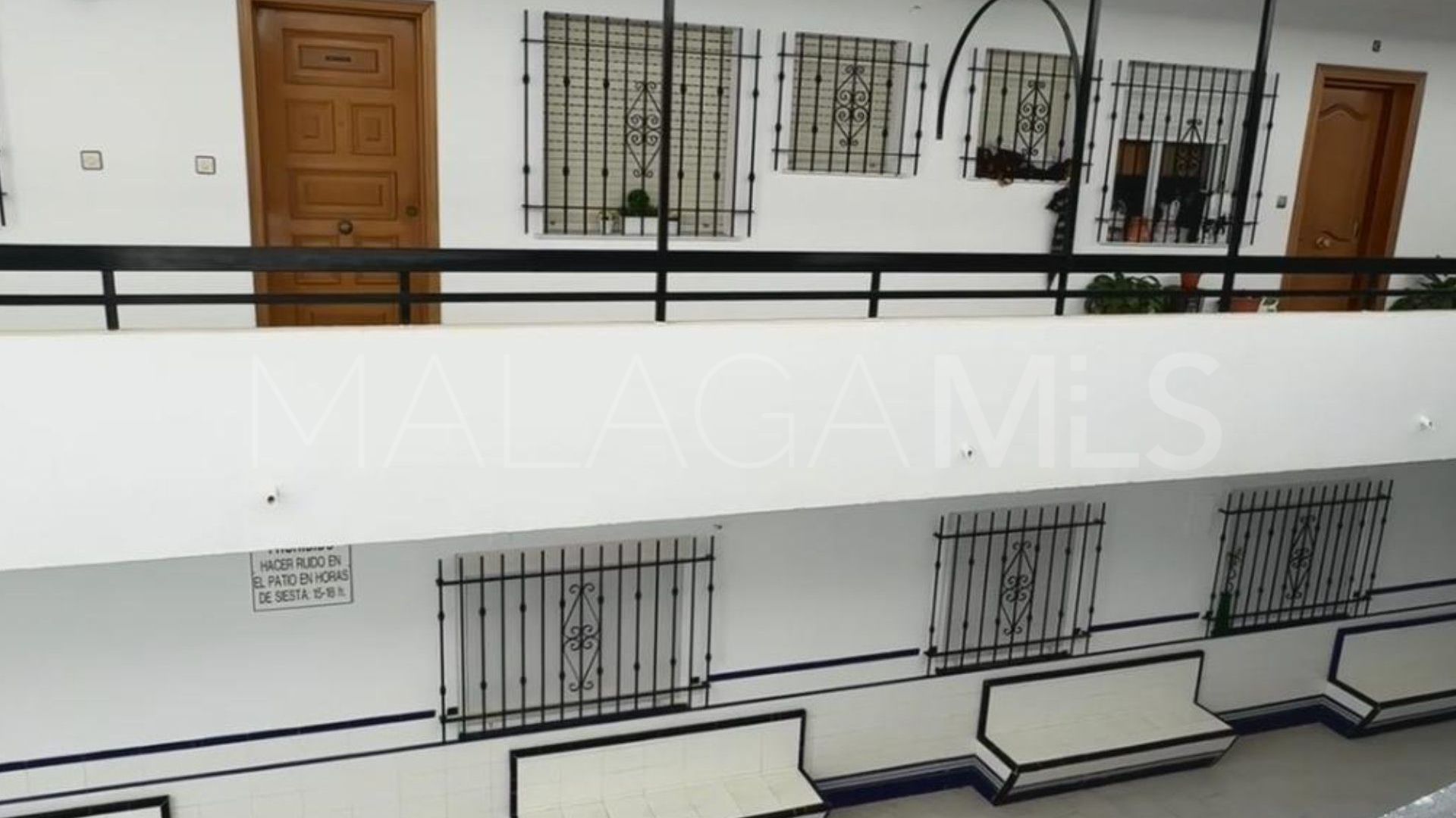 For sale apartment with 2 bedrooms in Fuengirola Puerto