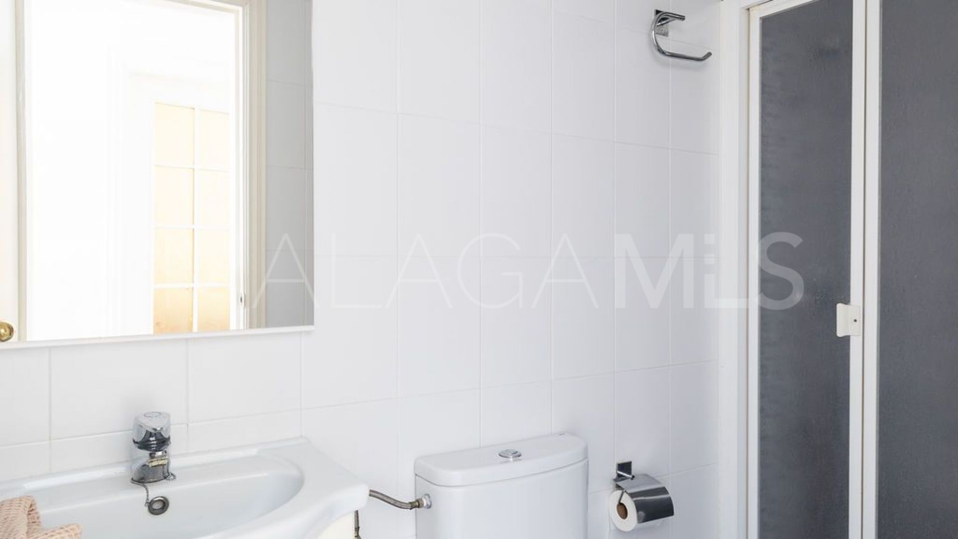 Lägenhet for sale in Fuengirola Puerto