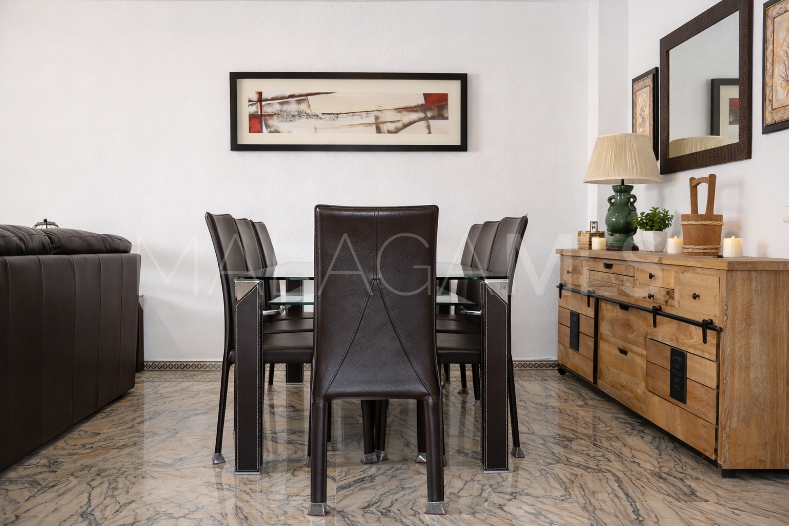 Buy town house with 4 bedrooms in Alcorrín