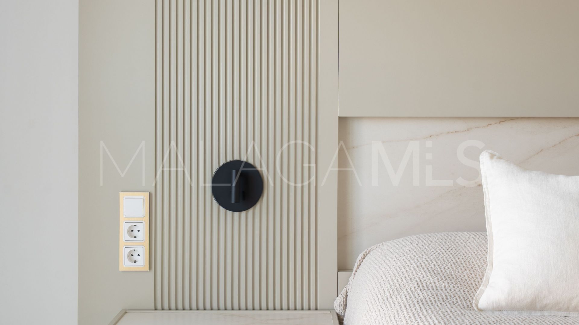 Parhus for sale in La Mairena