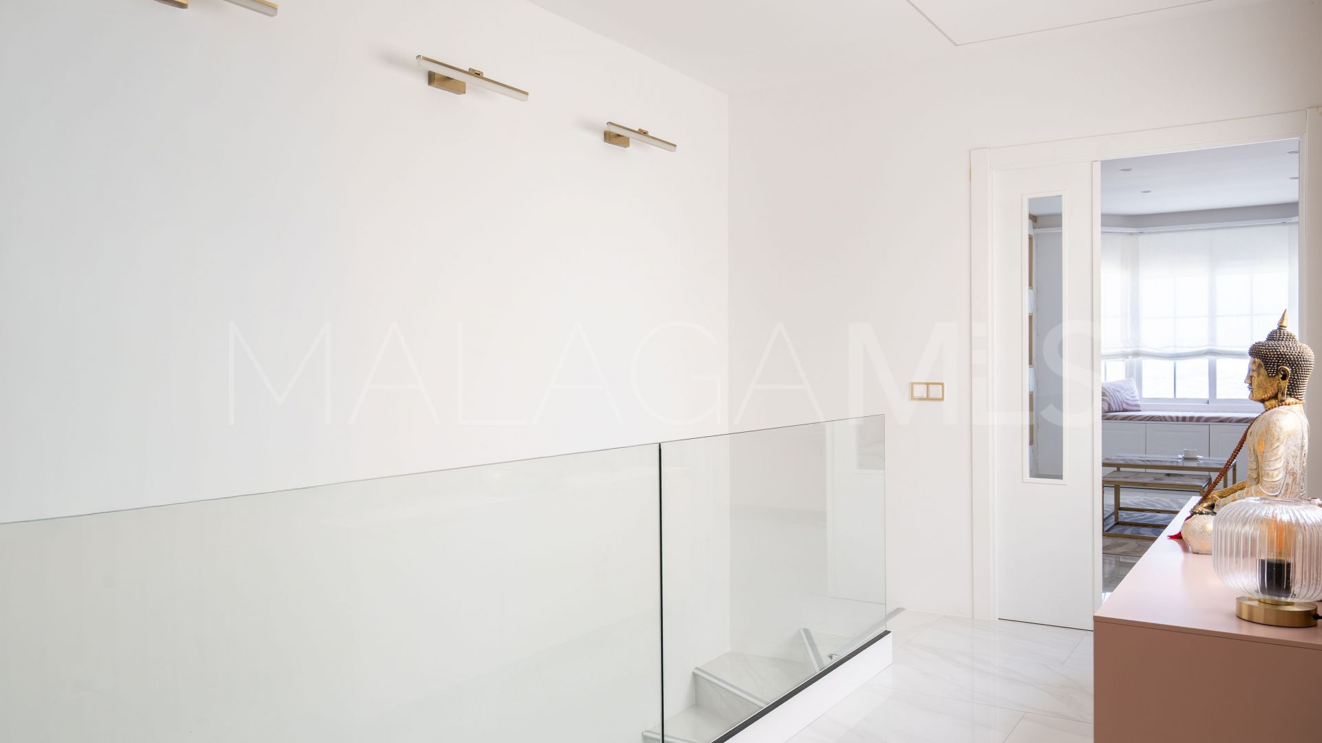 Parhus for sale in La Mairena