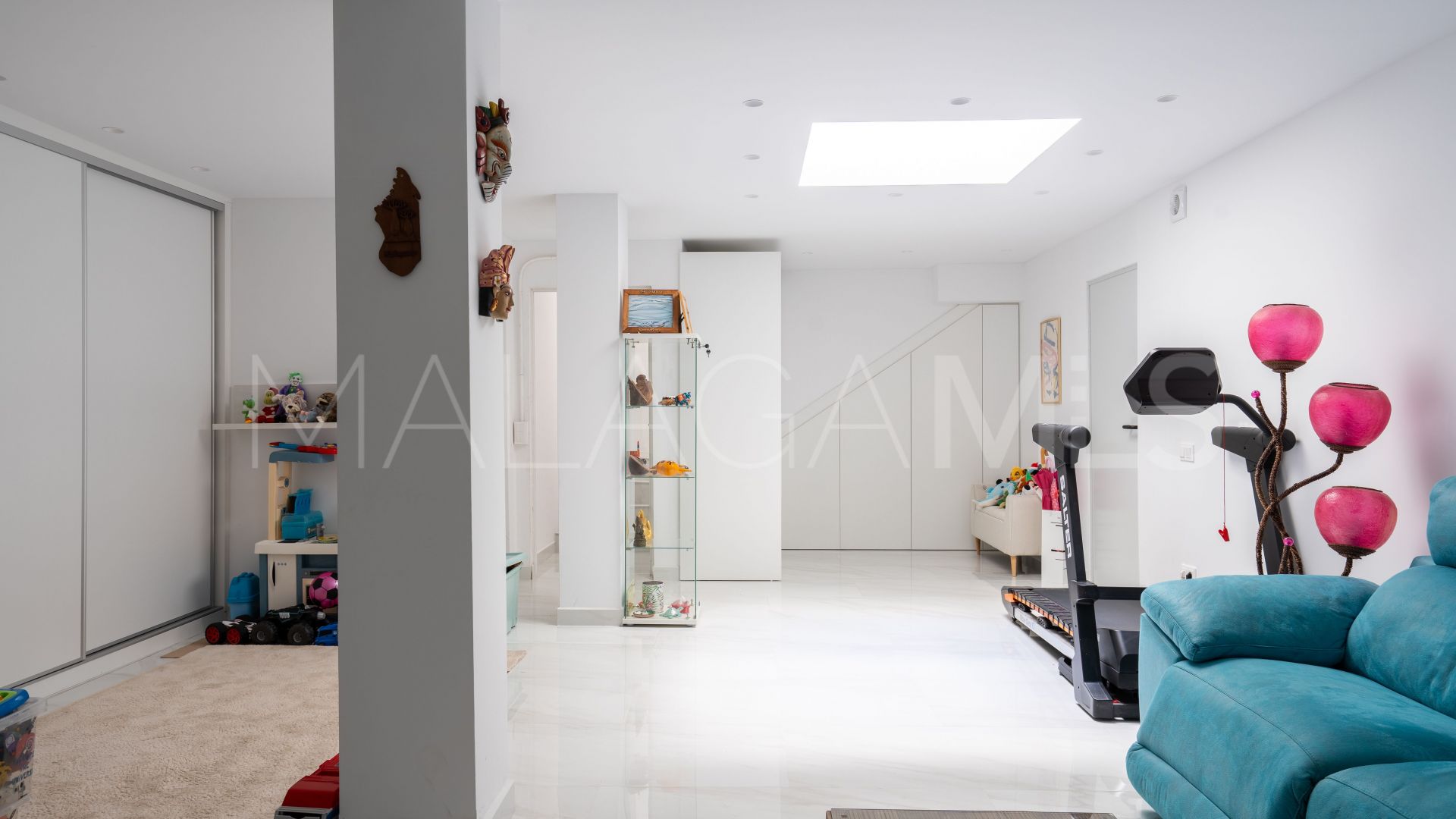 Parhus for sale in La Mairena