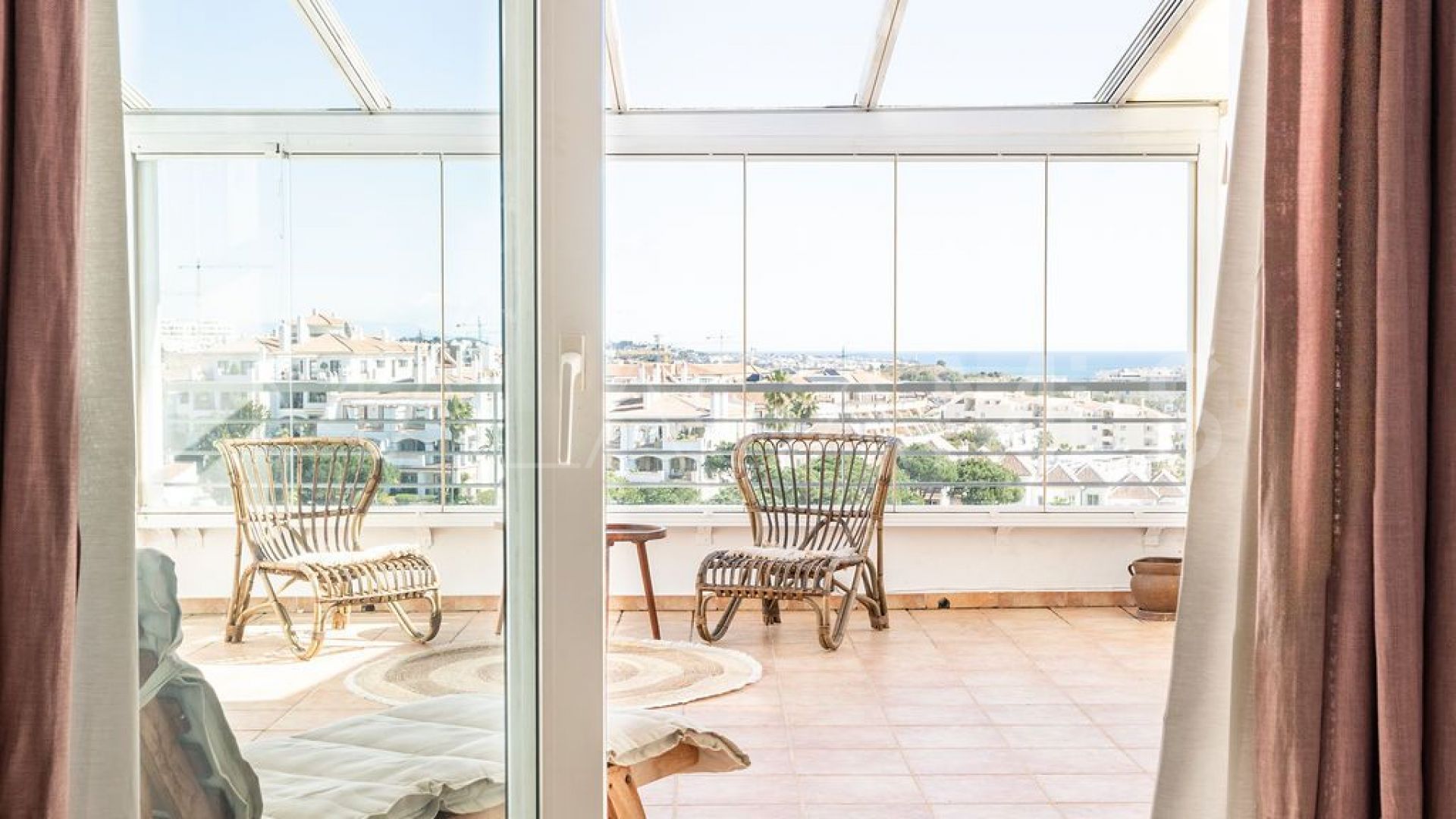 For sale duplex penthouse in Mijas Costa with 3 bedrooms