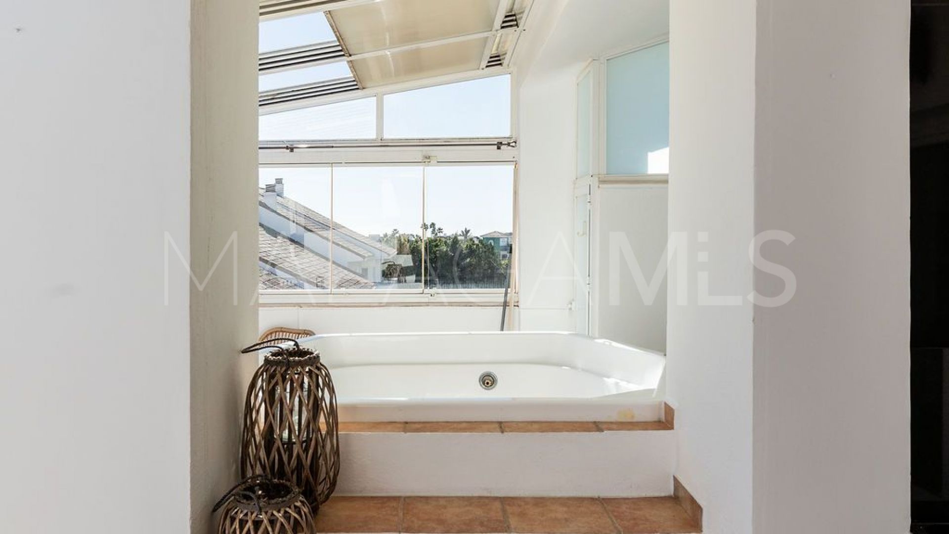 For sale duplex penthouse in Mijas Costa with 3 bedrooms