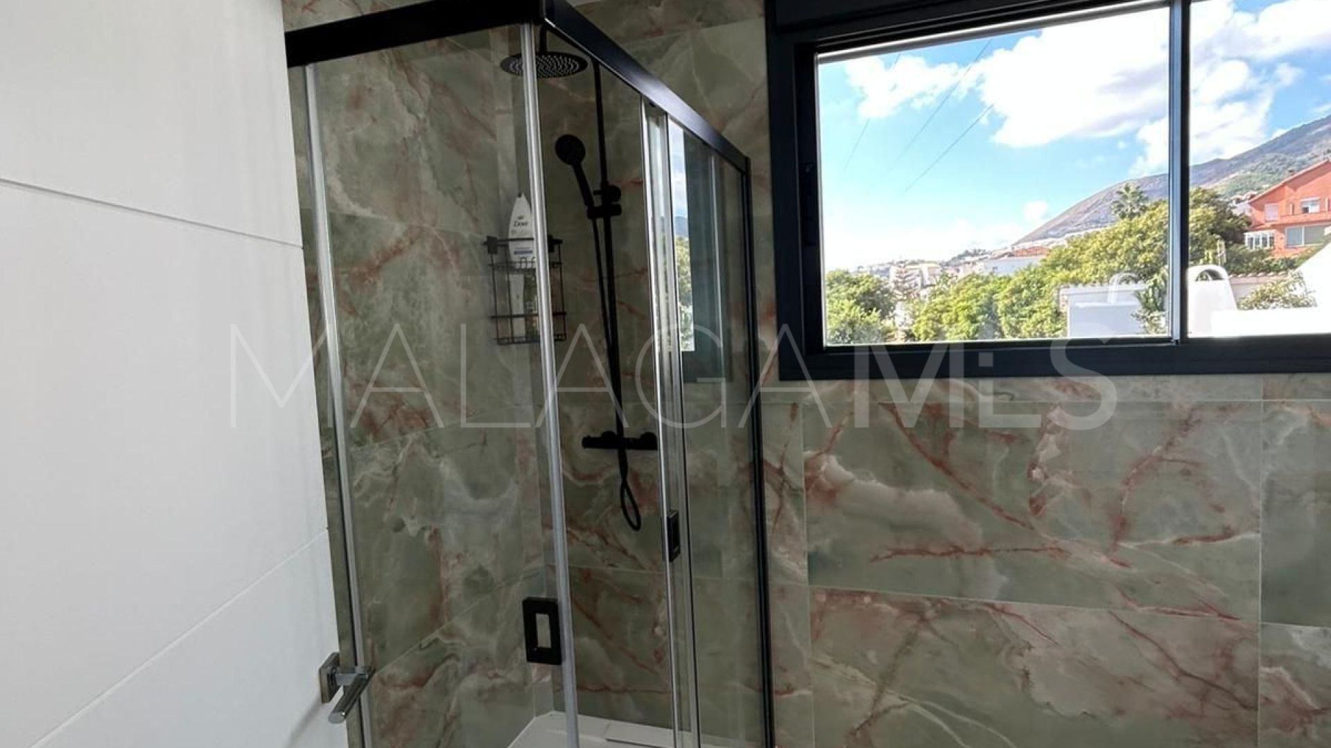 Villa for sale in Benalmadena Costa