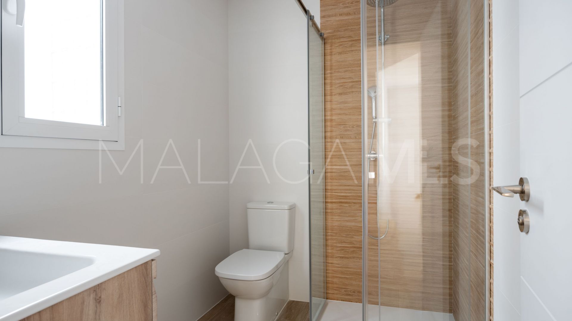 Maison de ville for sale in Malaga