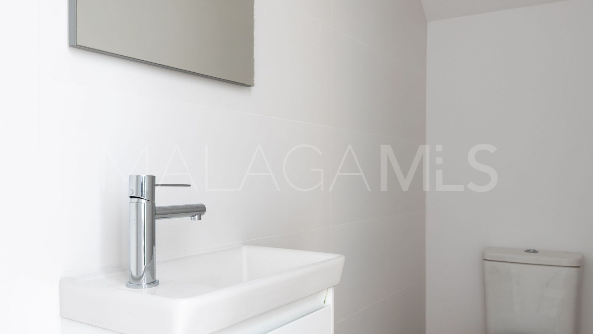 Maison de ville for sale in Malaga