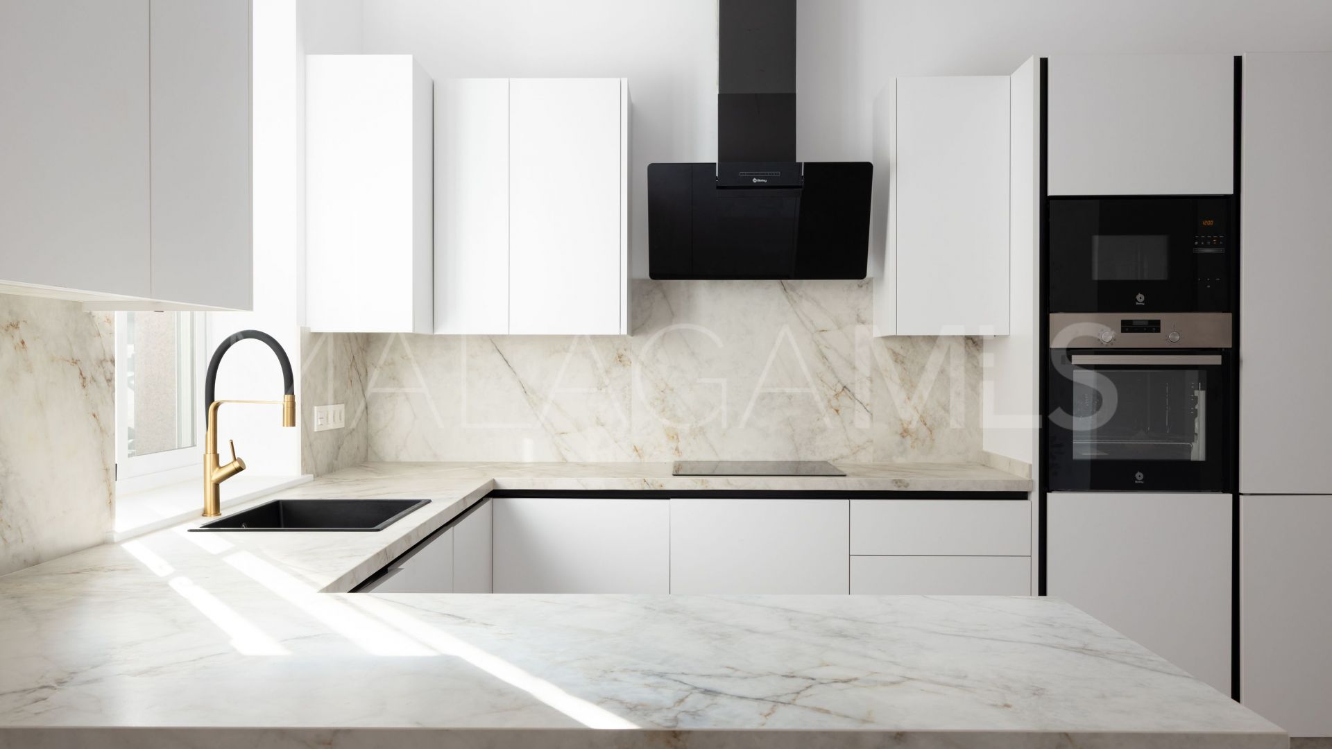 Maison de ville for sale in Malaga