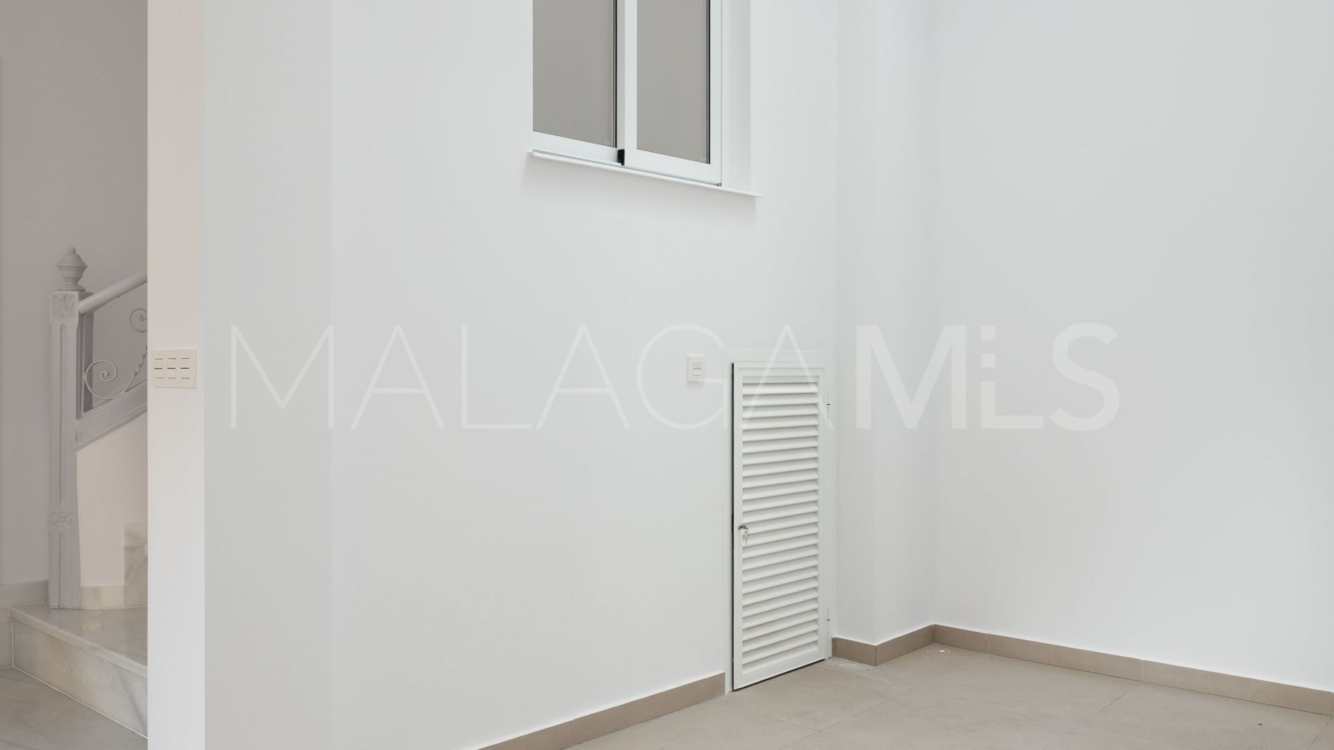 Maison de ville for sale in Malaga