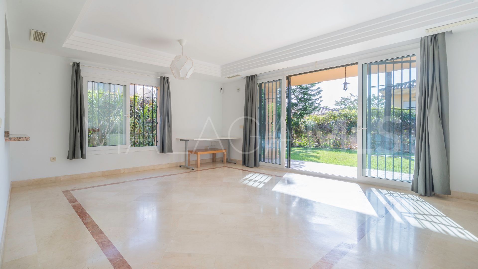 Doppelhaushälfte for sale in Riviera del Sol