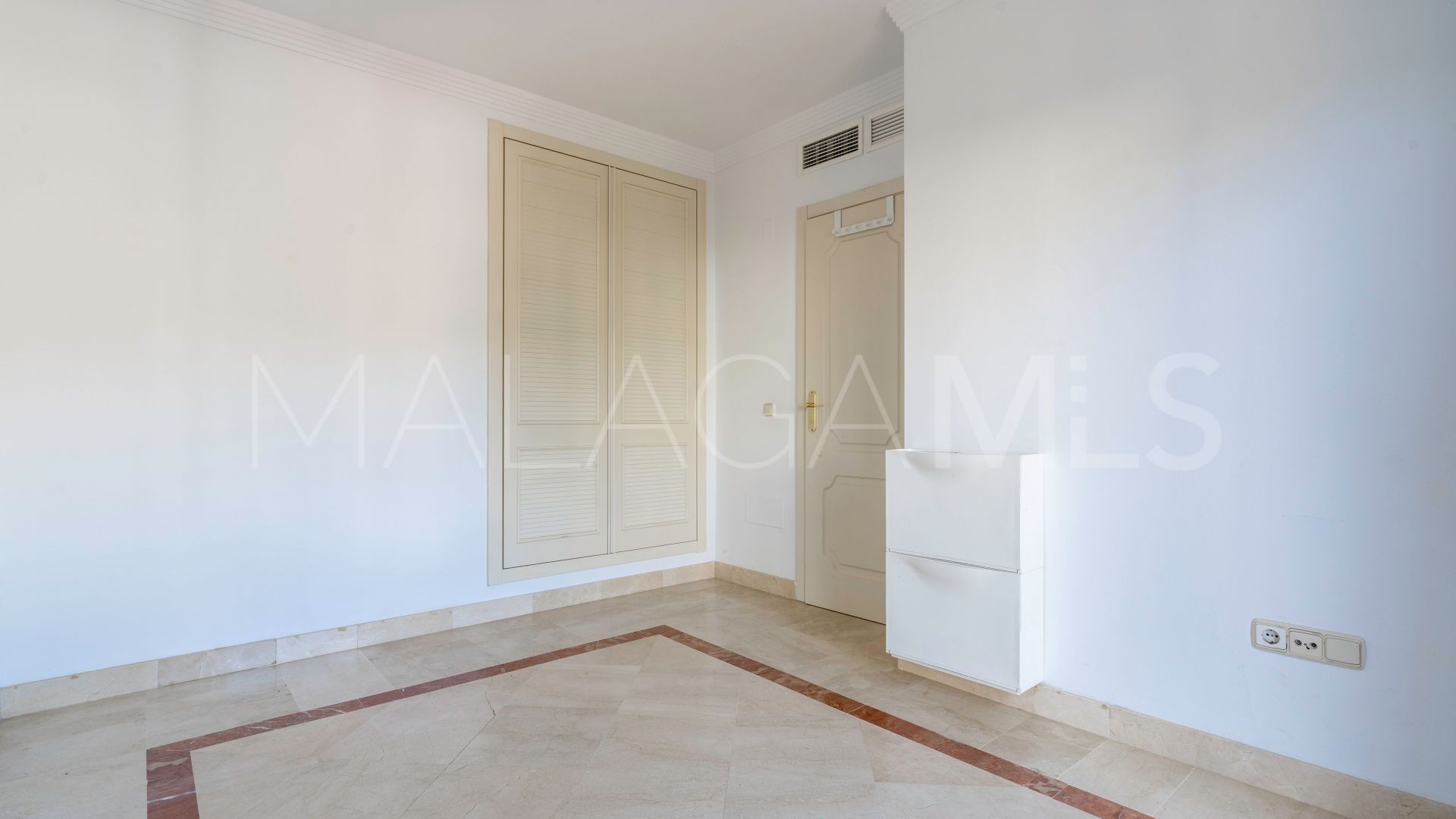 Doppelhaushälfte for sale in Riviera del Sol