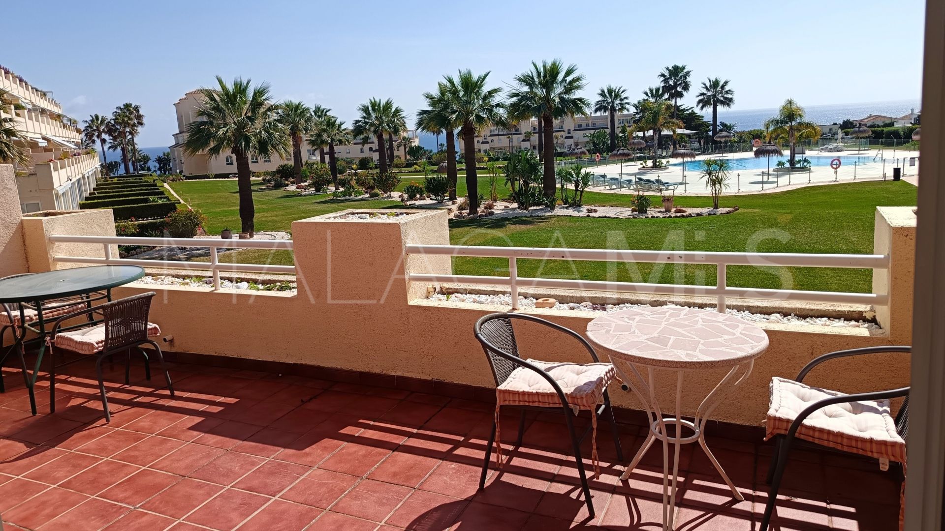 Se vende apartamento in Balcones del Chaparral with 2 bedrooms