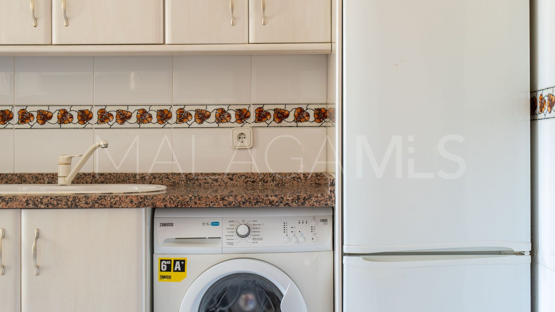 Balcones del Chaparral, apartamento de 2 bedrooms a la venta