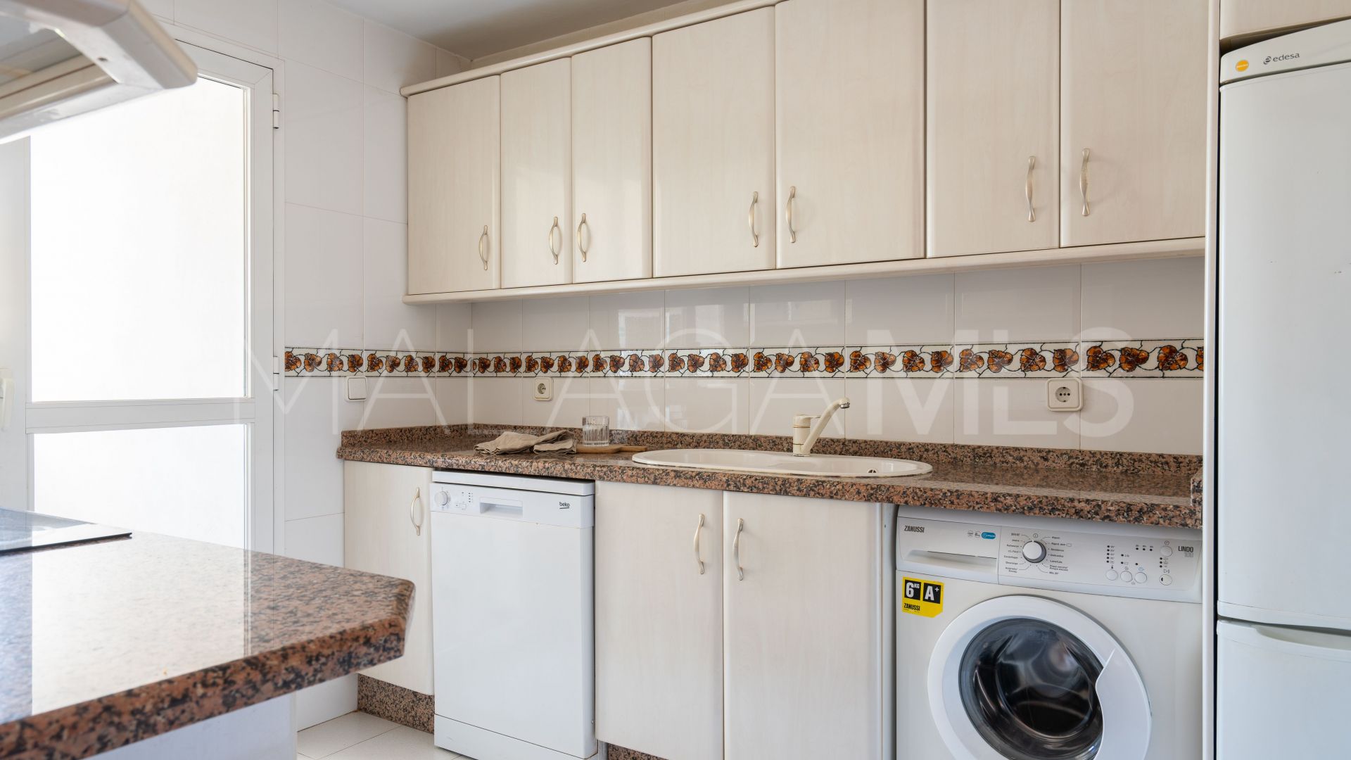 Balcones del Chaparral, apartamento de 2 bedrooms a la venta