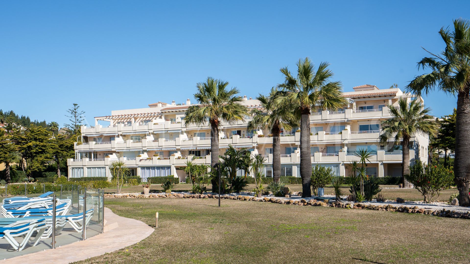 Balcones del Chaparral, apartamento de 2 bedrooms a la venta