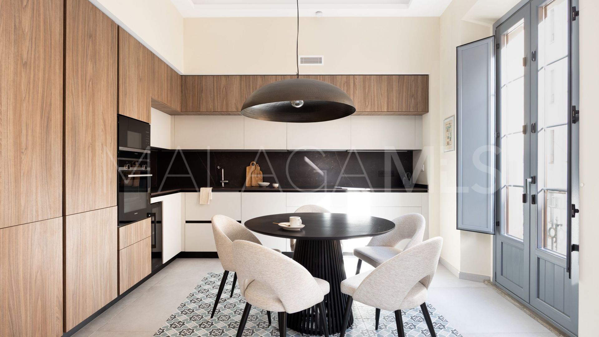 Lägenhet for sale in Malaga - Centro