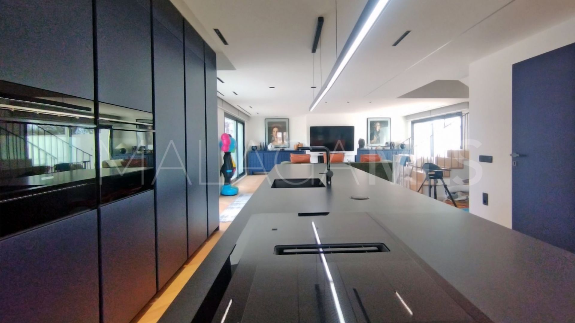 Marbella Ciudad, duplex a la venta with 3 bedrooms