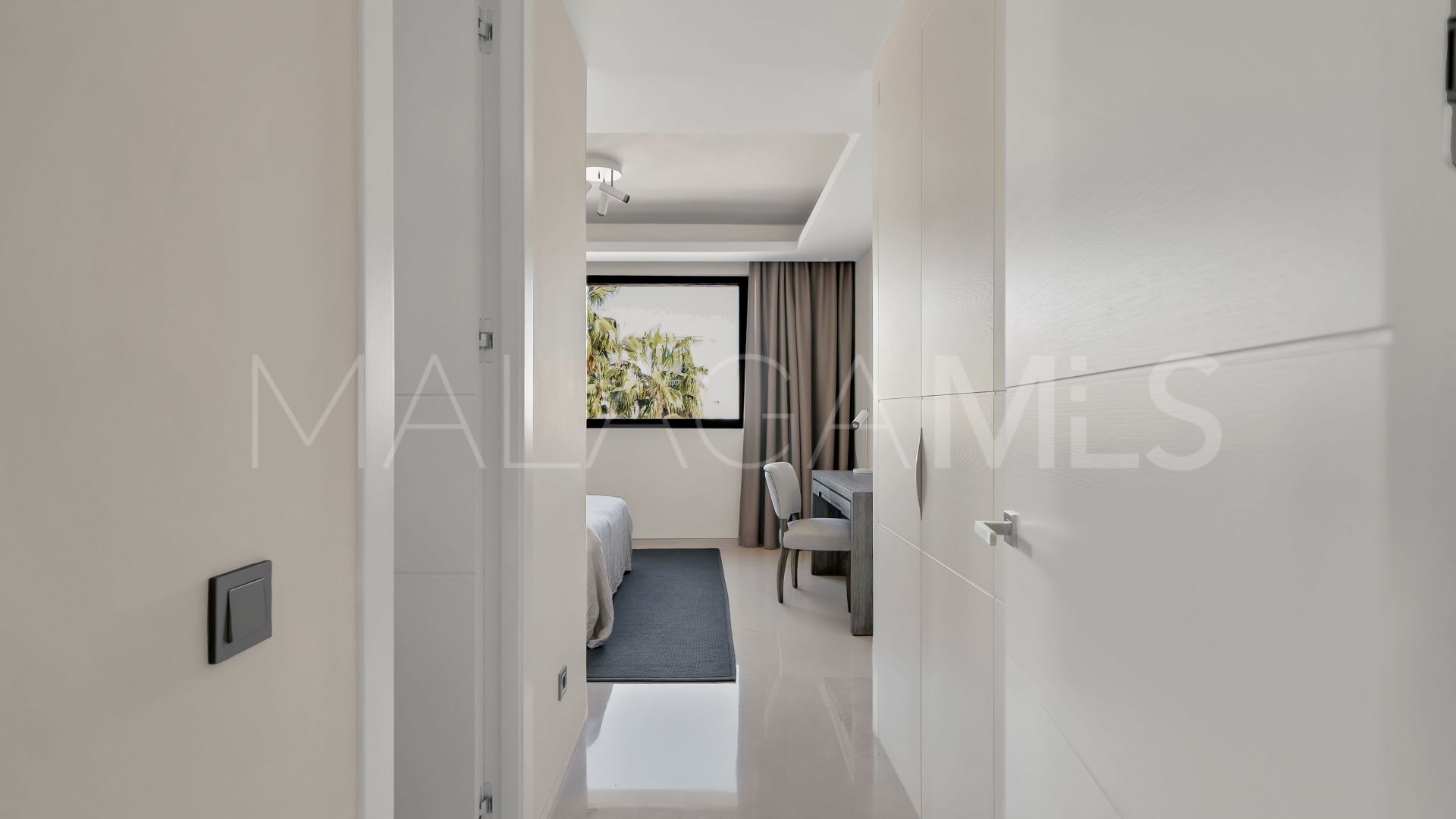 Villa for sale in Golden Mile