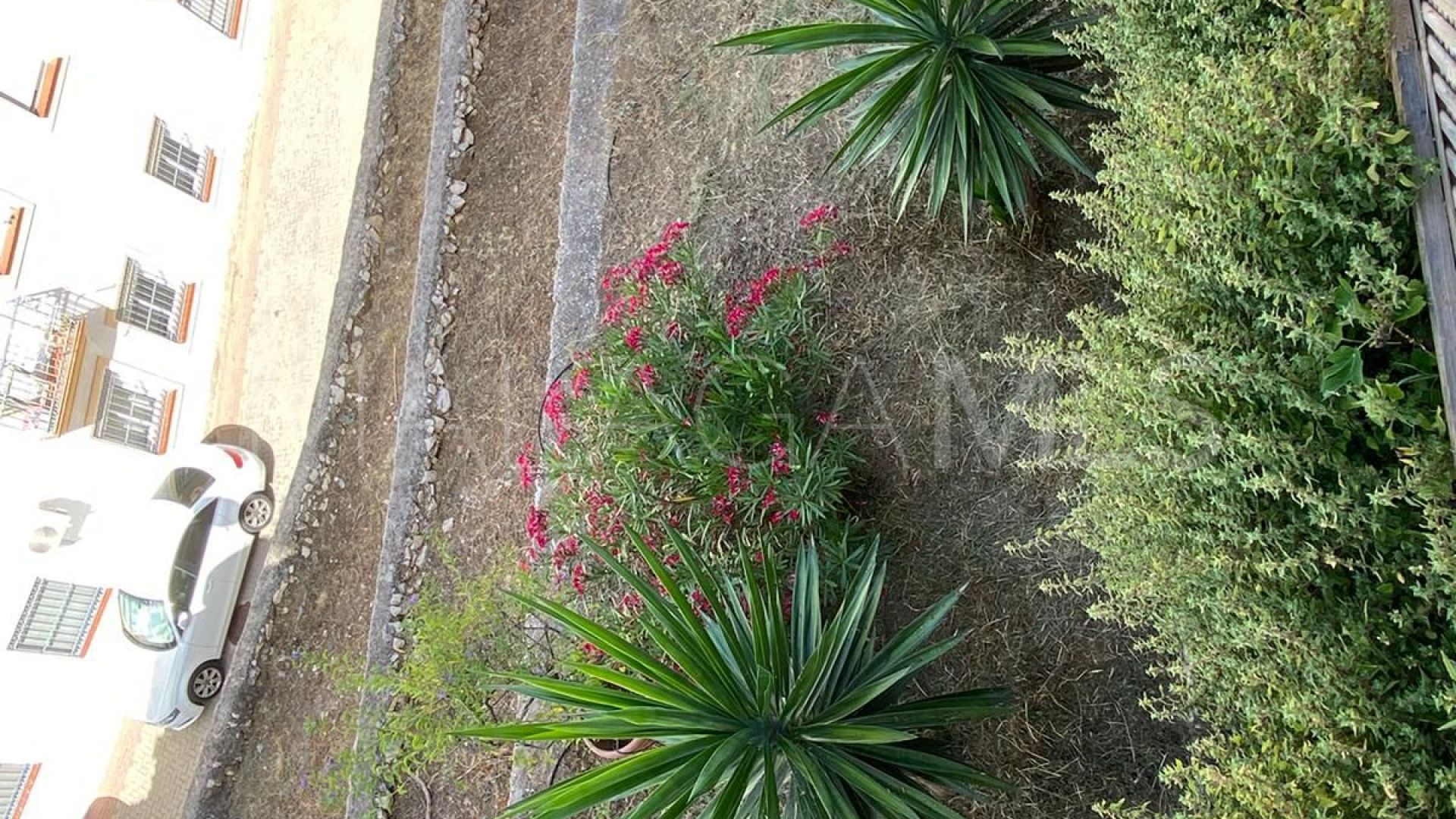 Radhus for sale in Ojen