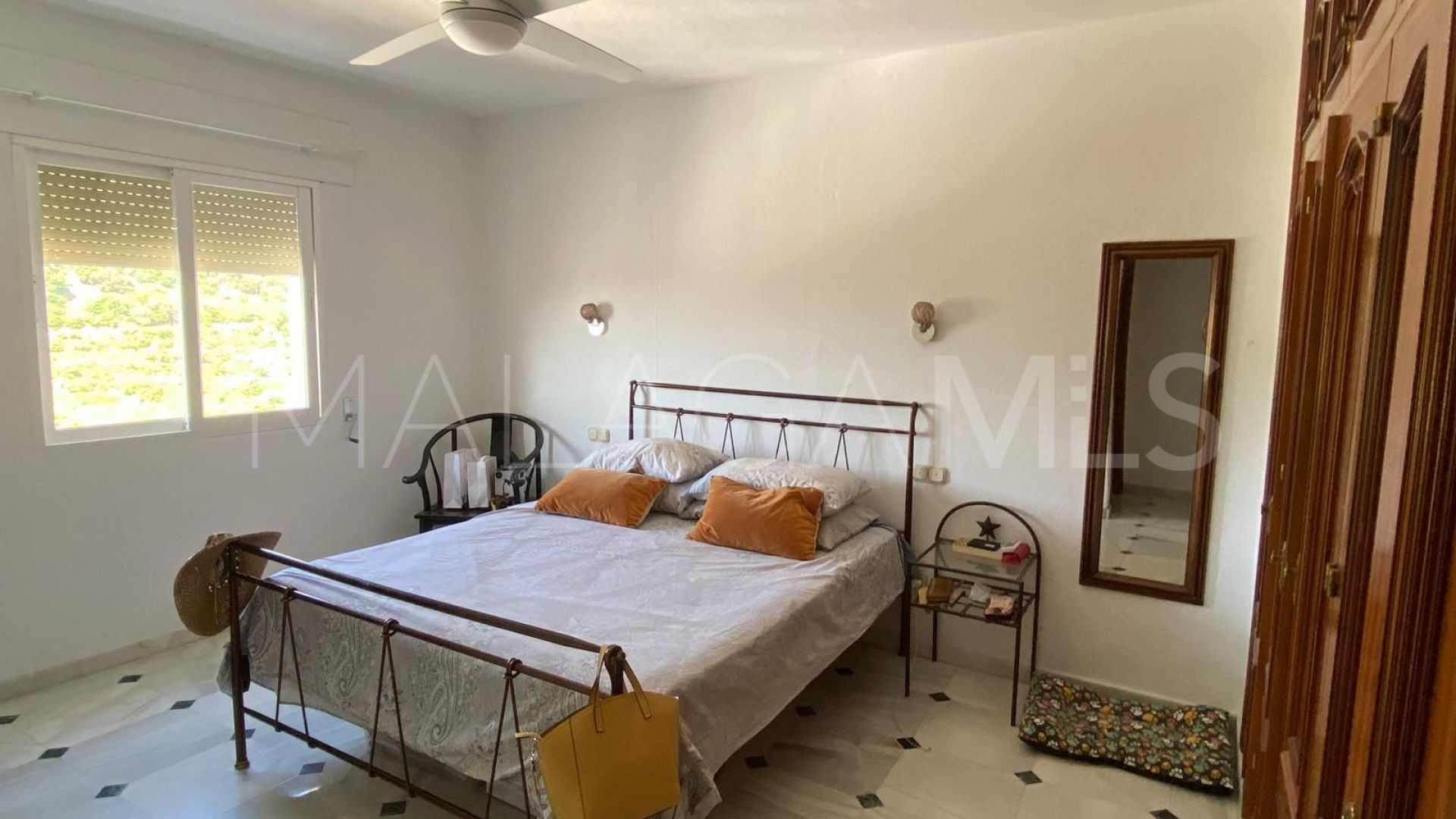 Radhus for sale in Ojen