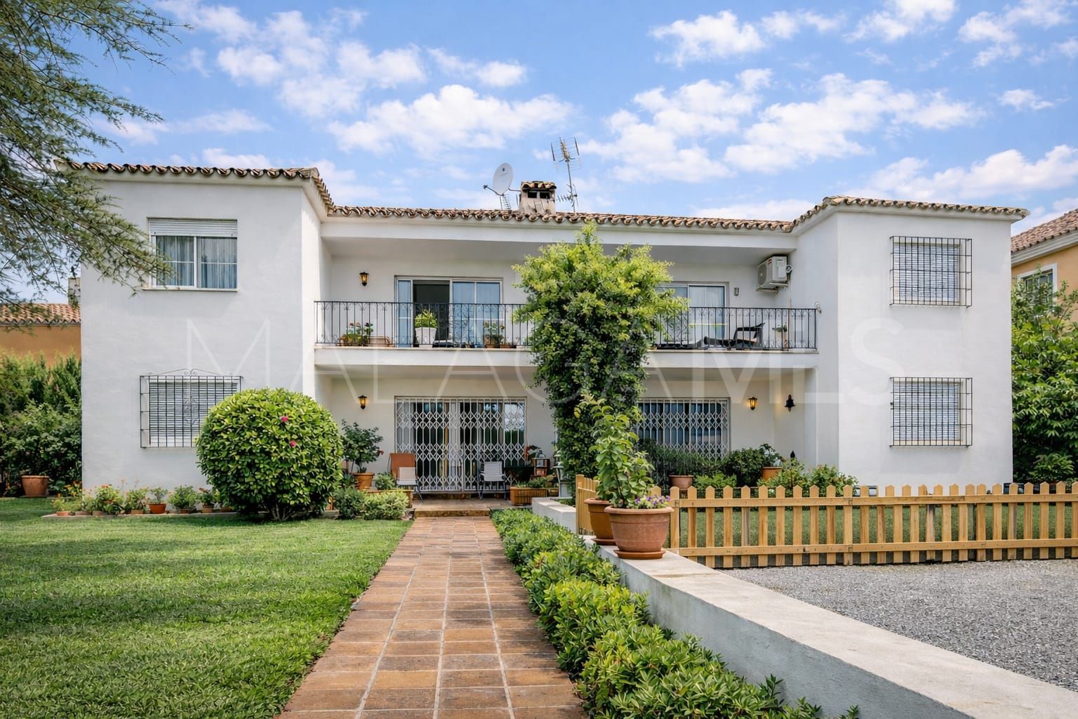 Wohnung for sale in Marbella - Puerto Banus