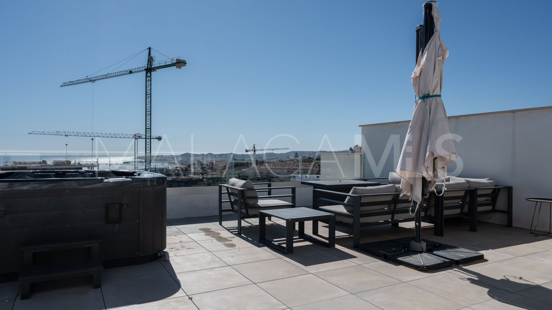 Tvåvånings takvåning for sale in El Higueron