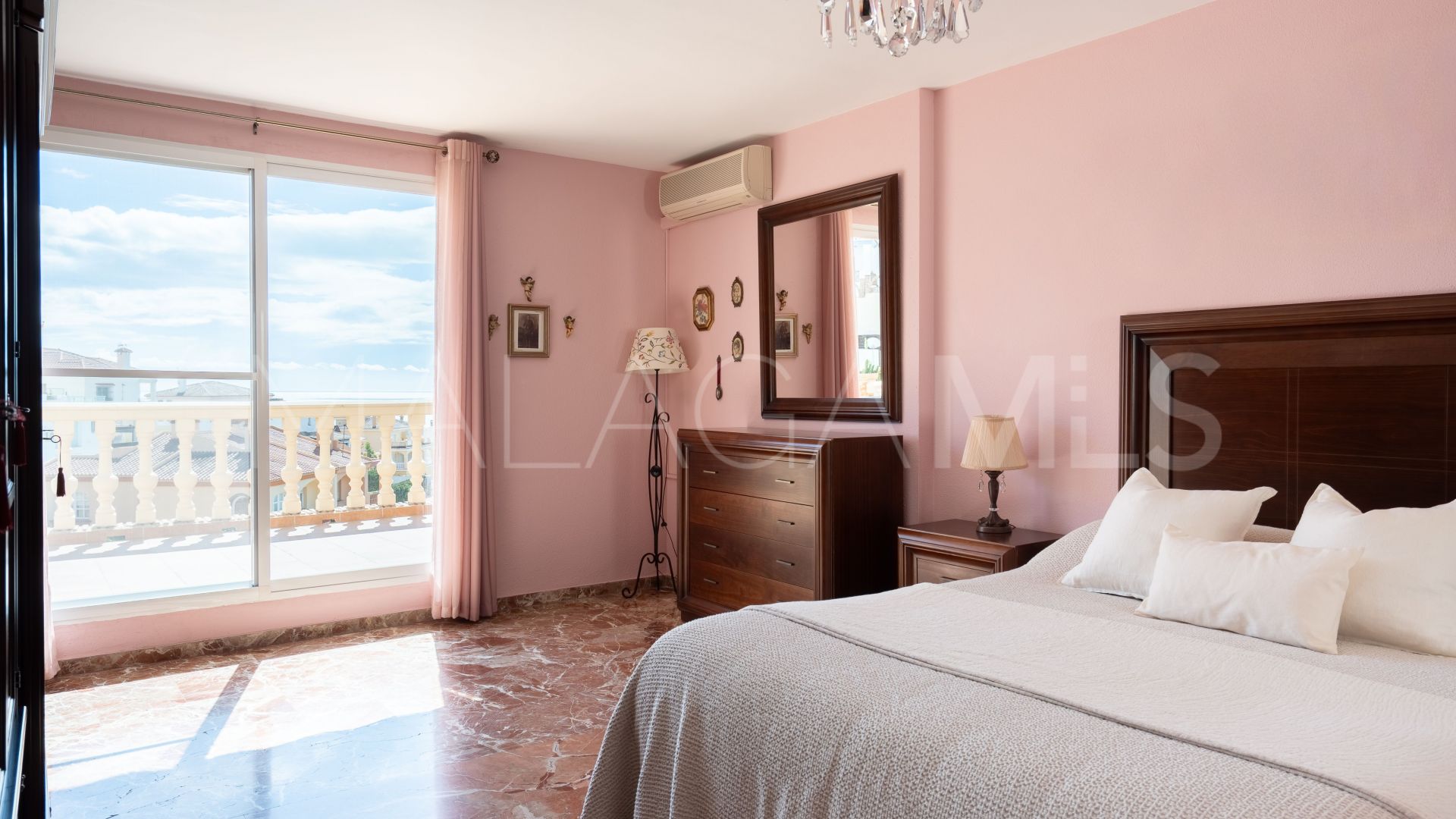 Rincon de la Victoria 4 bedrooms semi detached house for sale