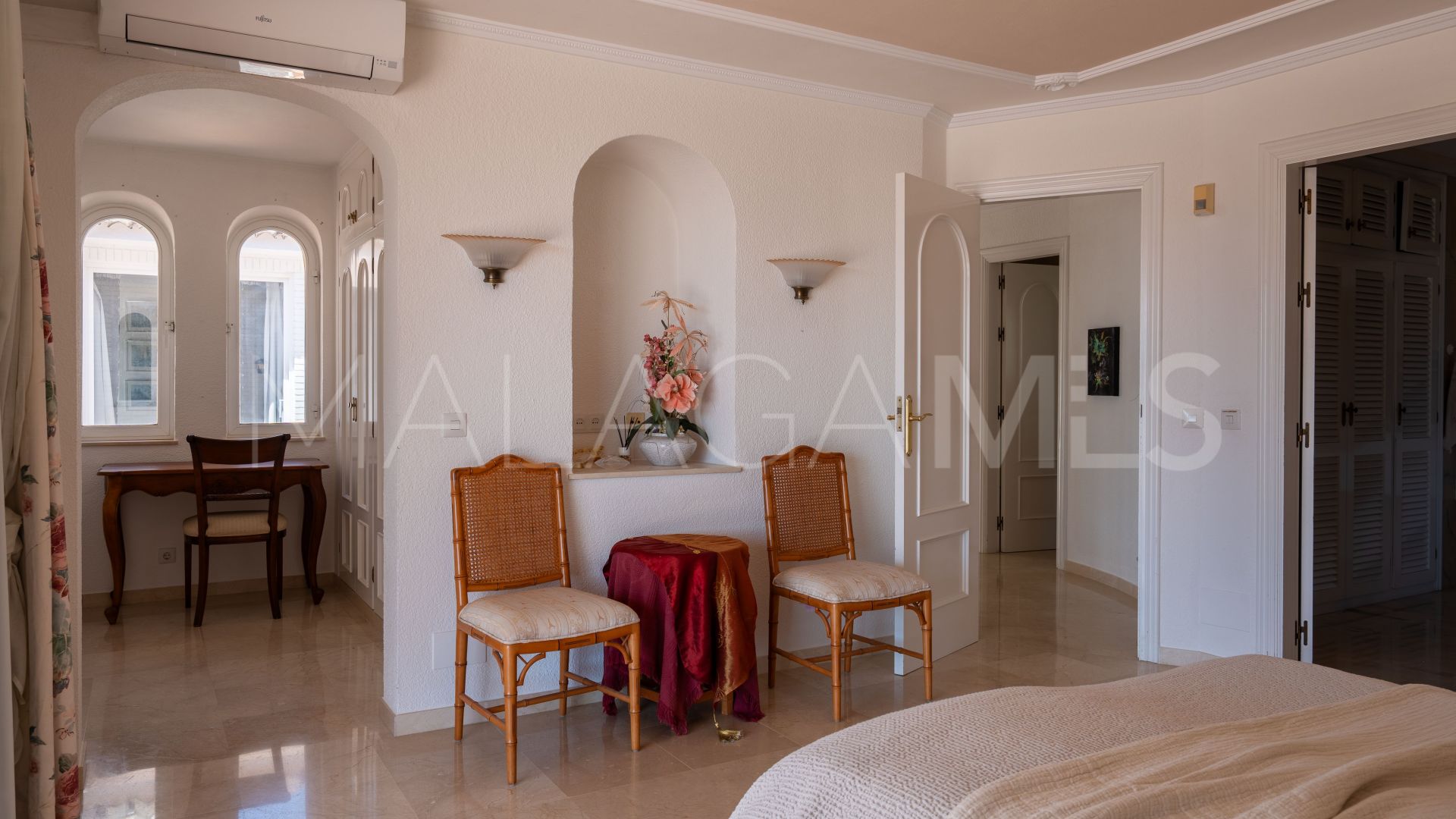 Se vende villa in Calahonda