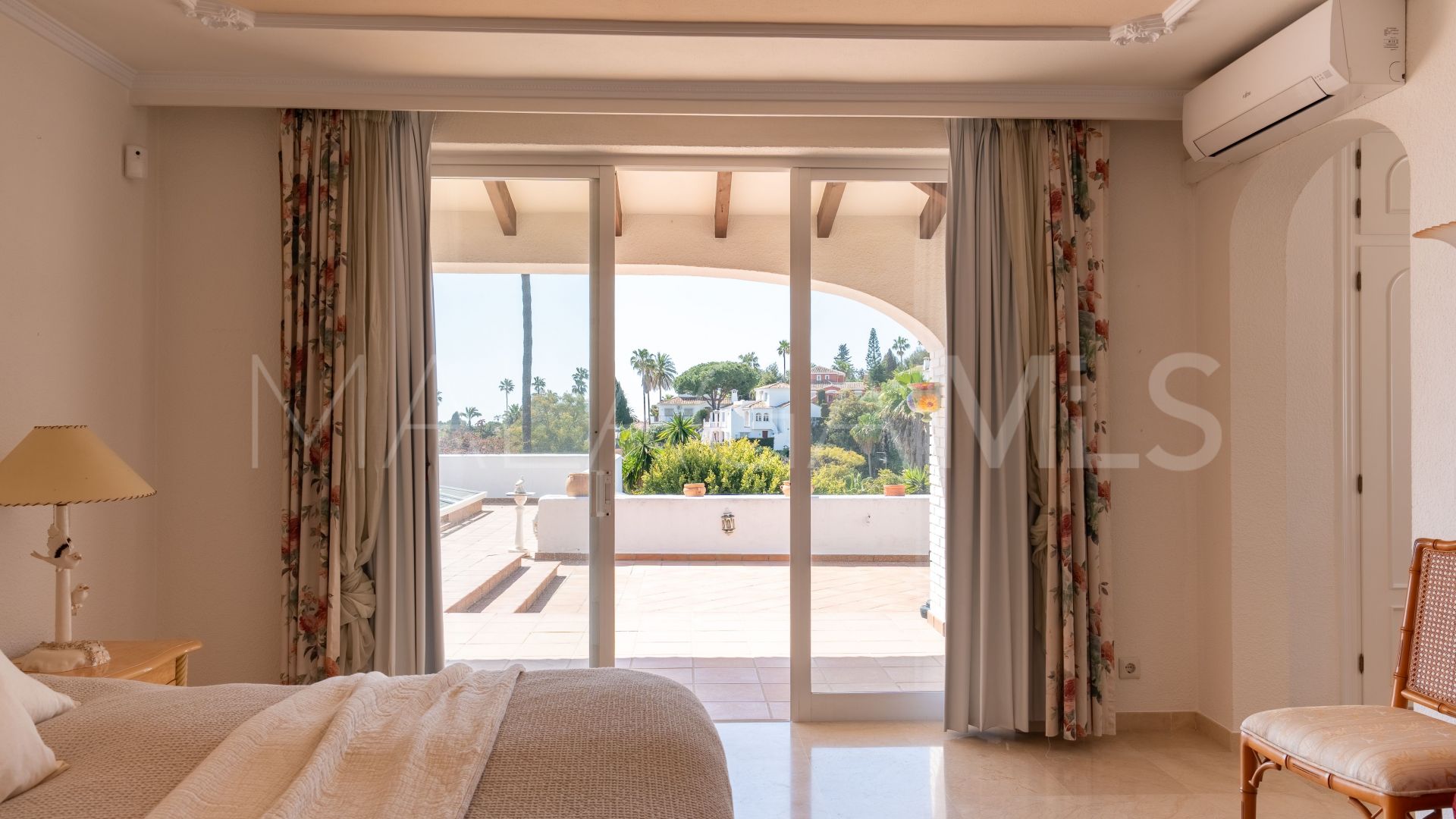 Se vende villa in Calahonda