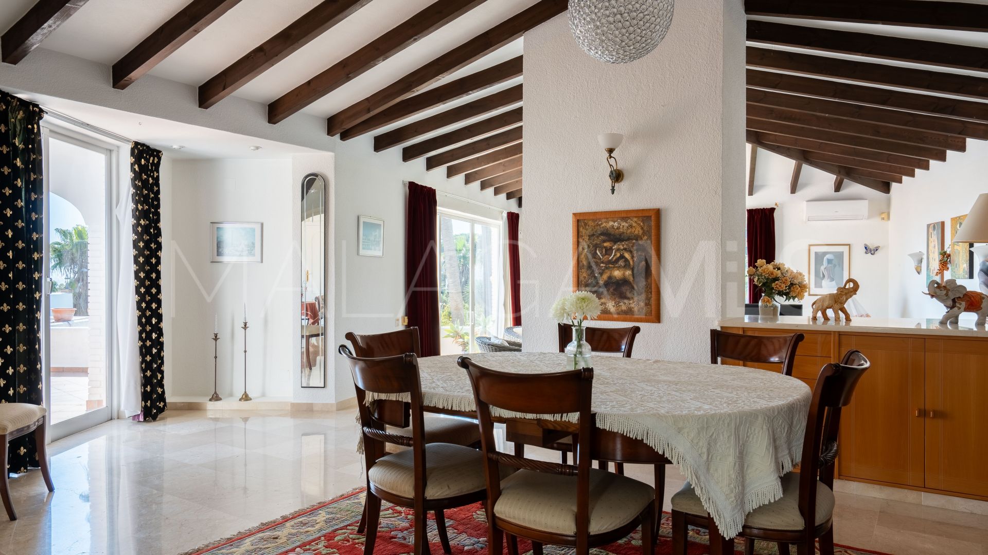 Se vende villa in Calahonda