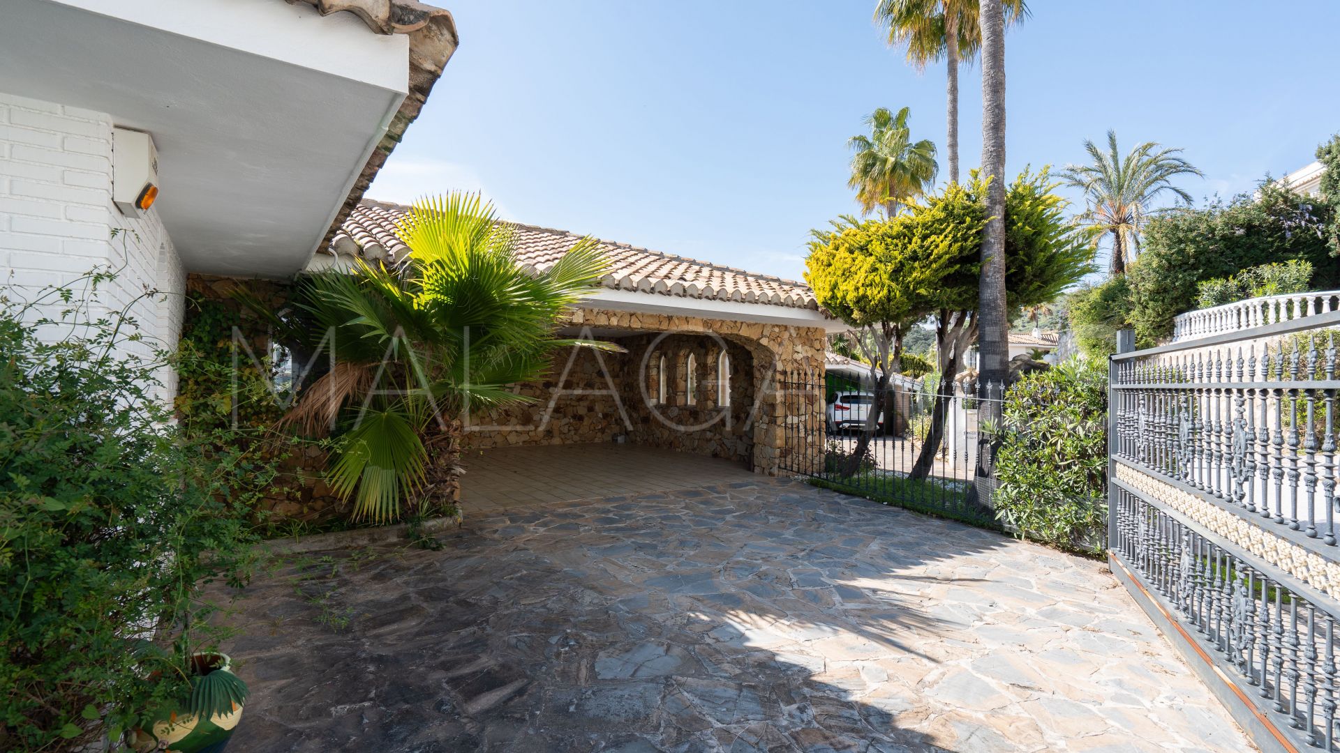 Se vende villa in Calahonda