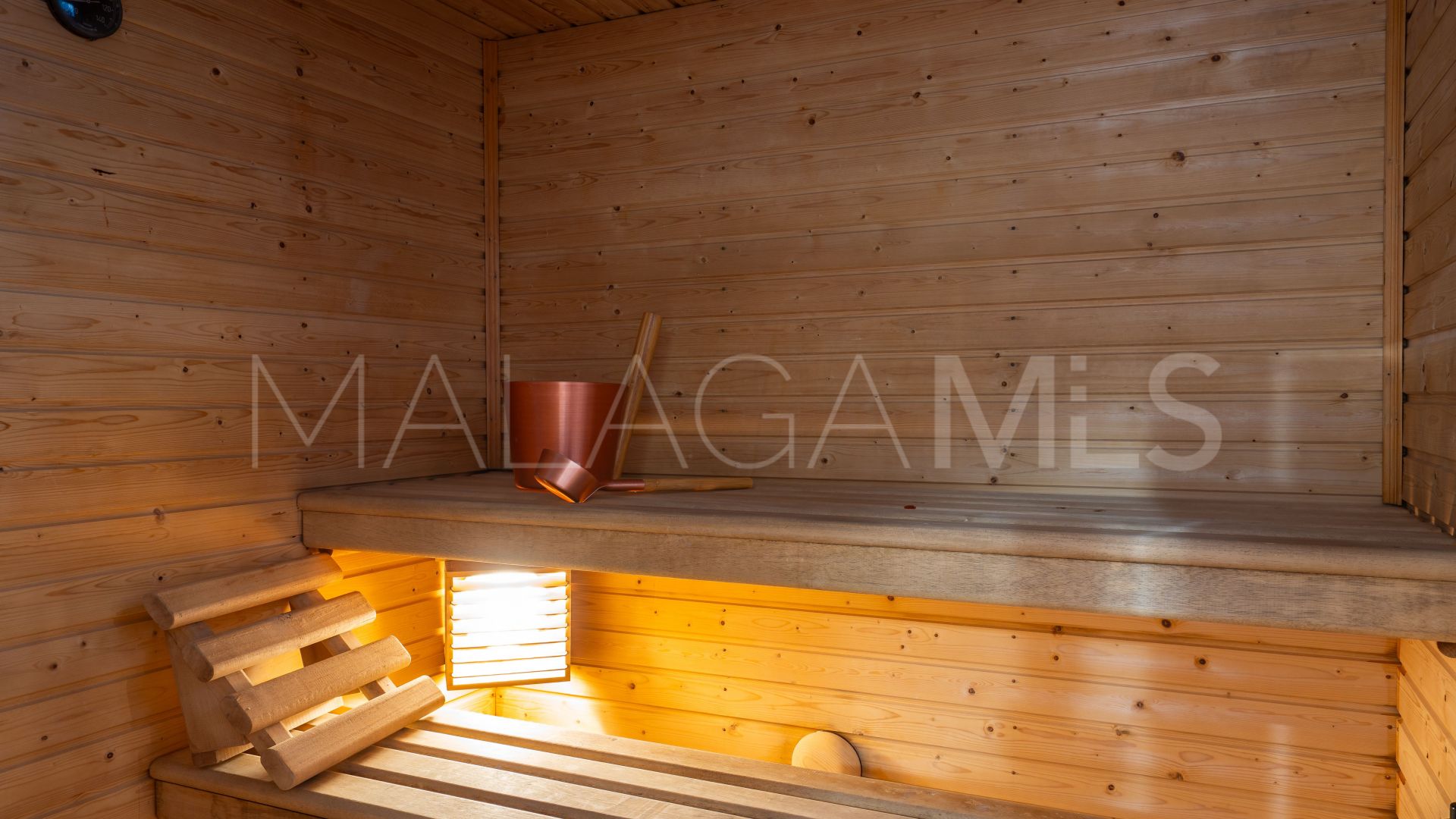 Se vende villa in Calahonda