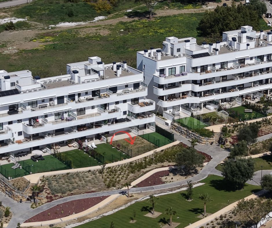 Markplanslägenhet for sale in Estepona Öst