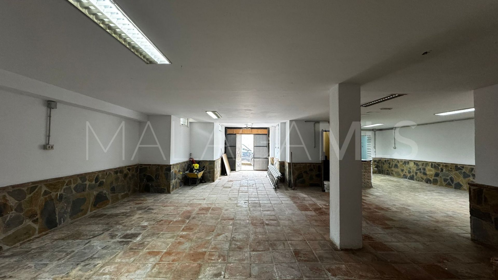 Se vende villa de 5 bedrooms in Las Lagunas