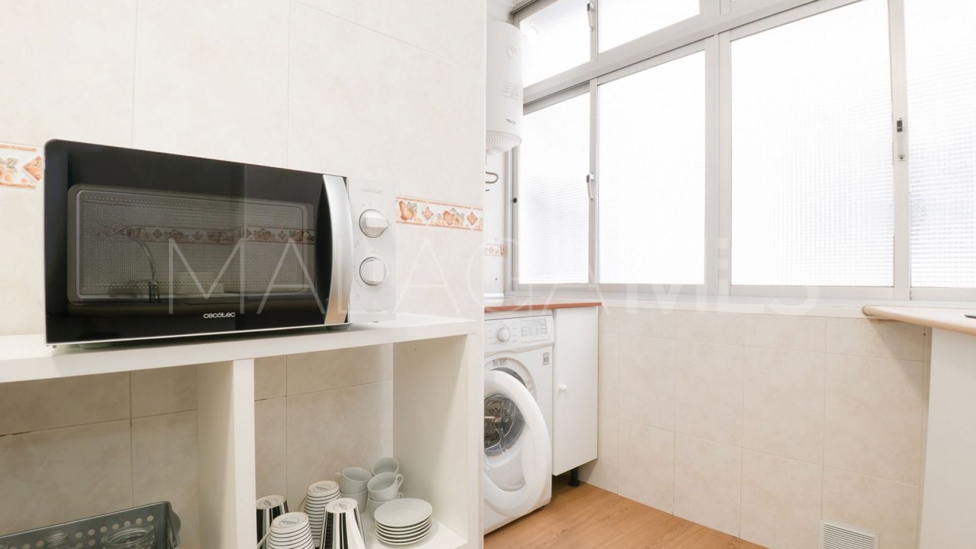 Se vende apartamento with 3 bedrooms in Malaga