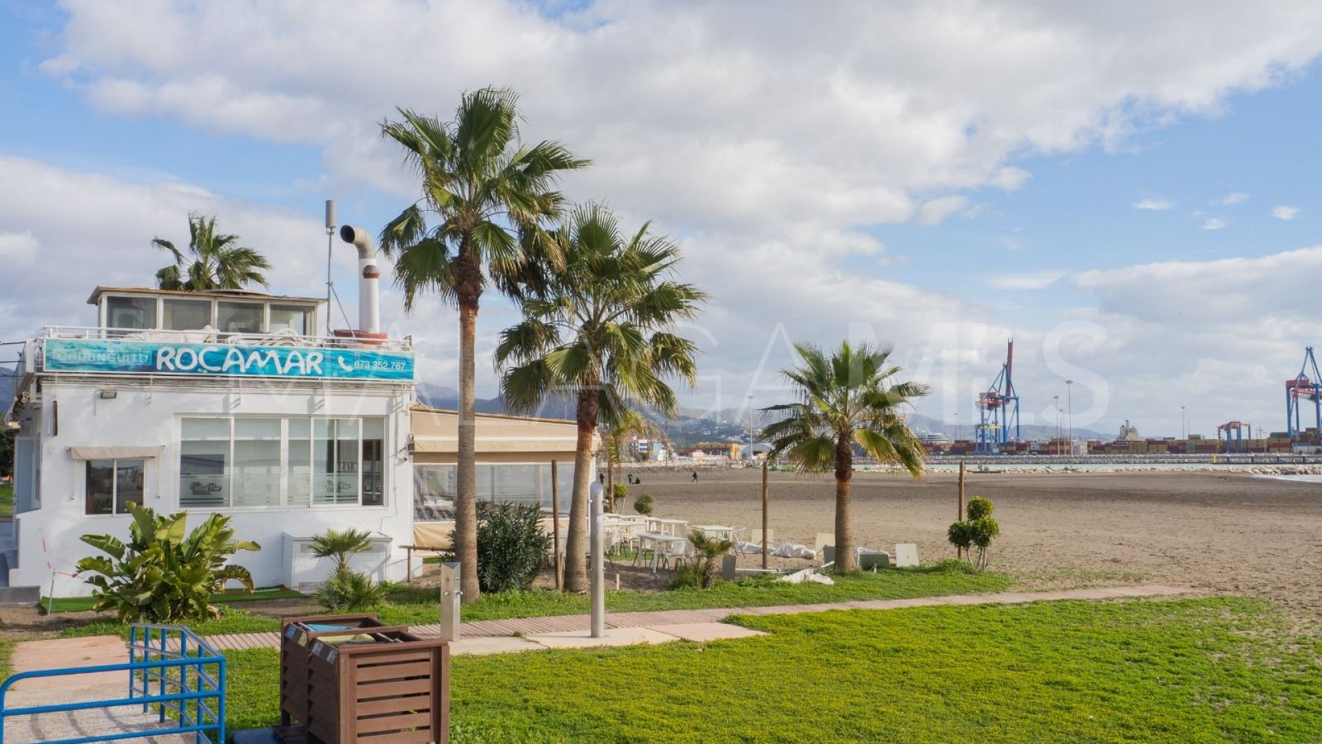 Se vende apartamento with 3 bedrooms in Malaga