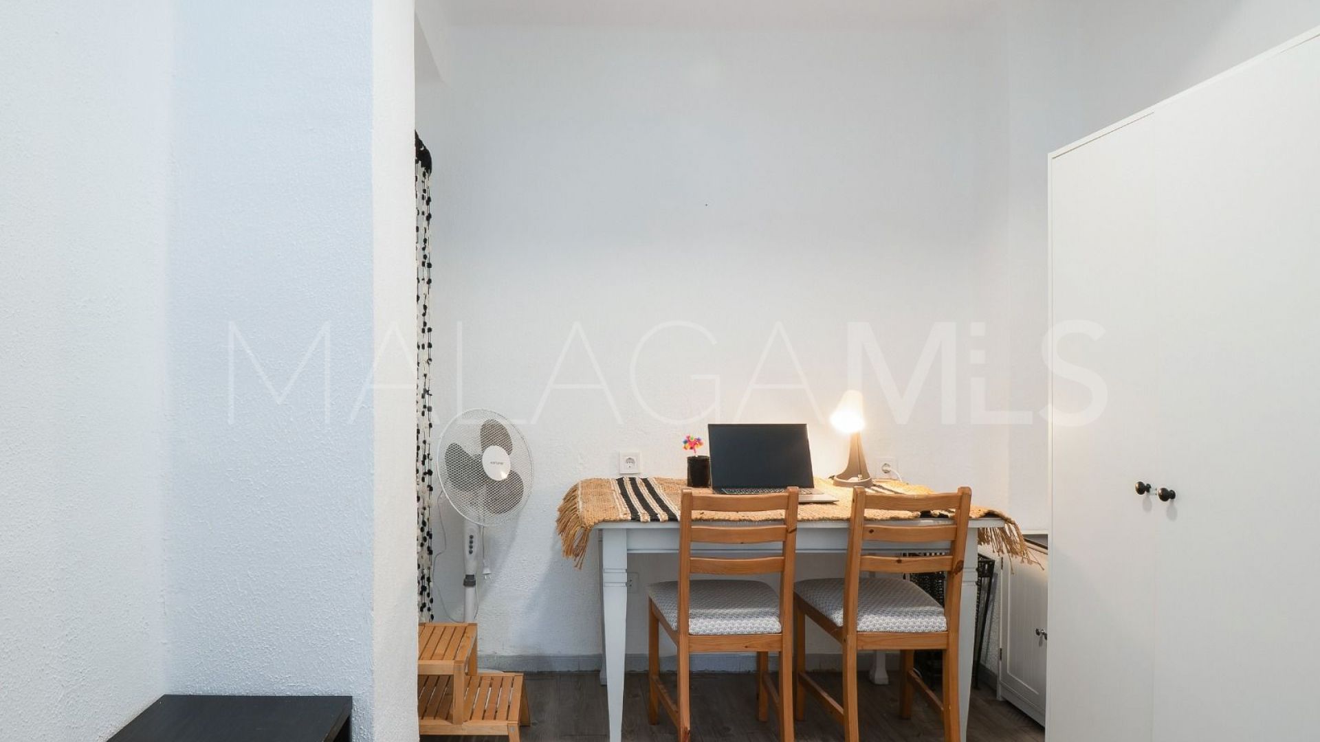 Se vende apartamento with 3 bedrooms in Malaga