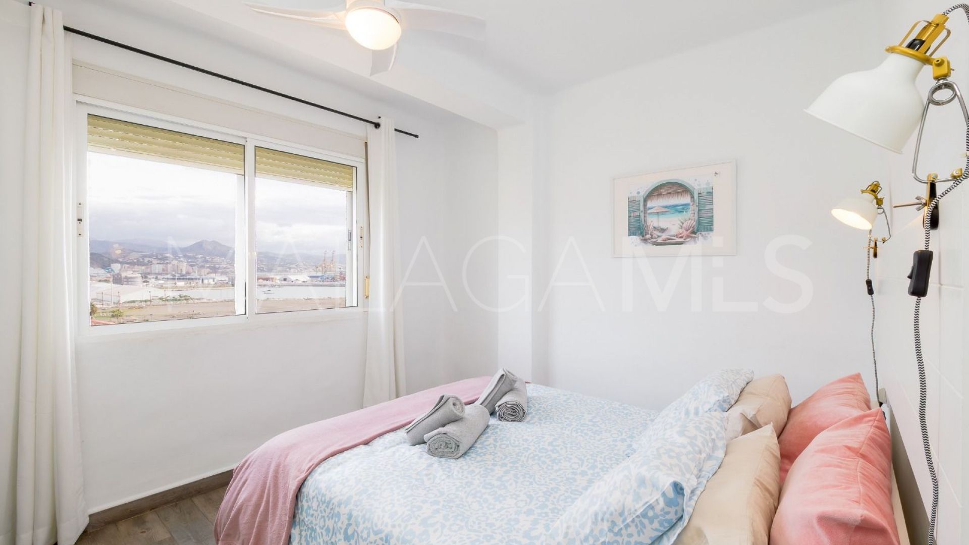 Se vende apartamento with 3 bedrooms in Malaga