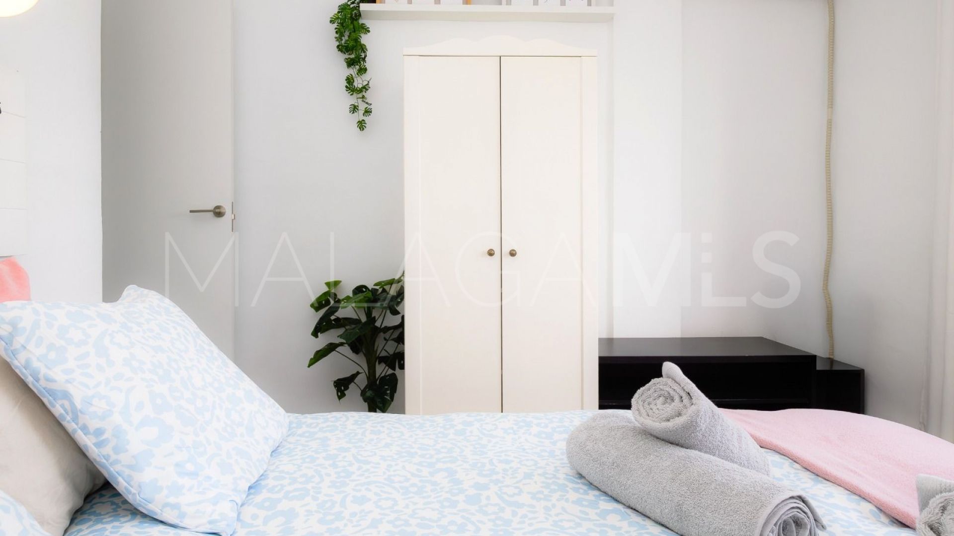 Se vende apartamento with 3 bedrooms in Malaga