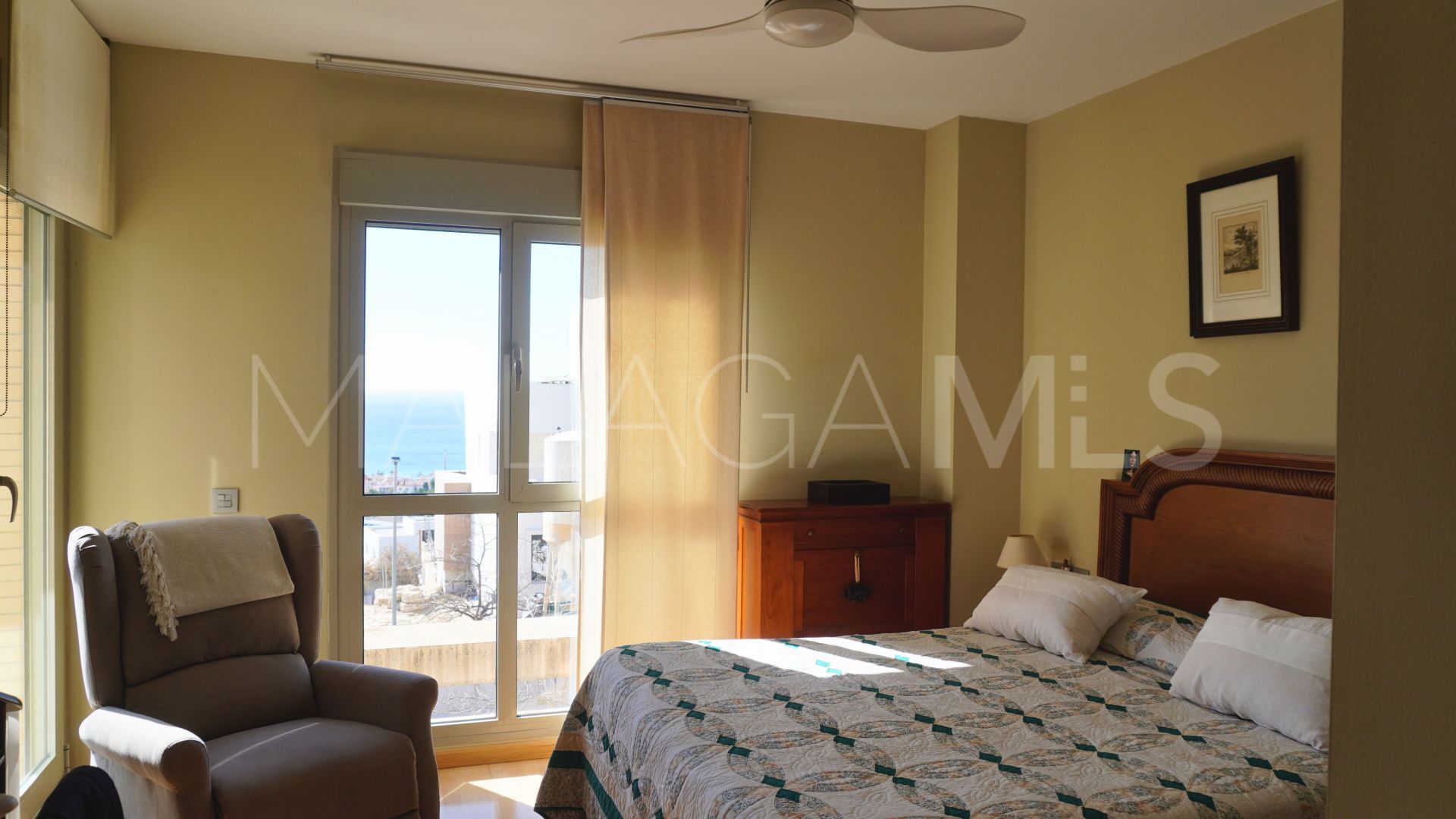 Pareado de 5 bedrooms for sale in Malaga - Este