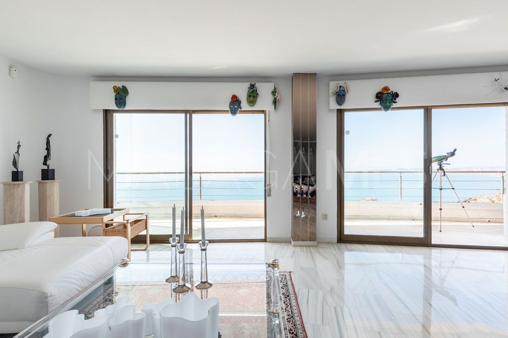 Villa for sale in Benalmadena Costa