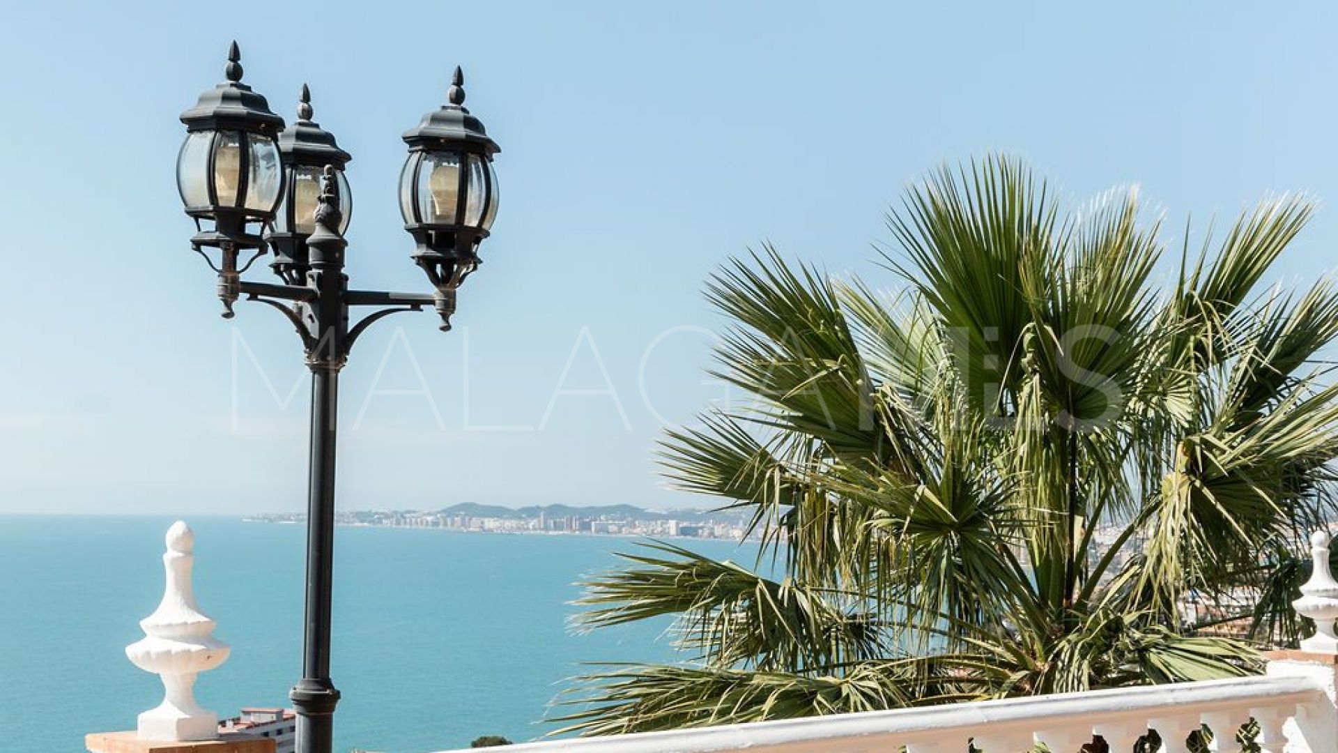 Villa for sale in Benalmadena Costa