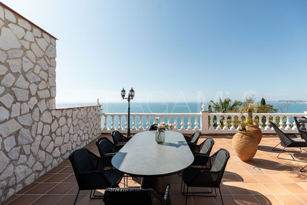 Villa for sale in Benalmadena Costa