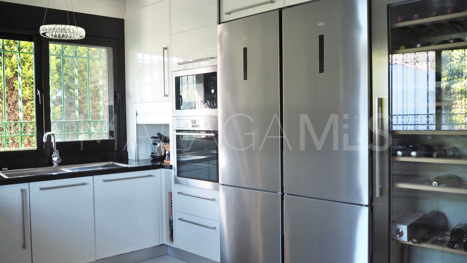 Villa for sale in Benalmadena Costa