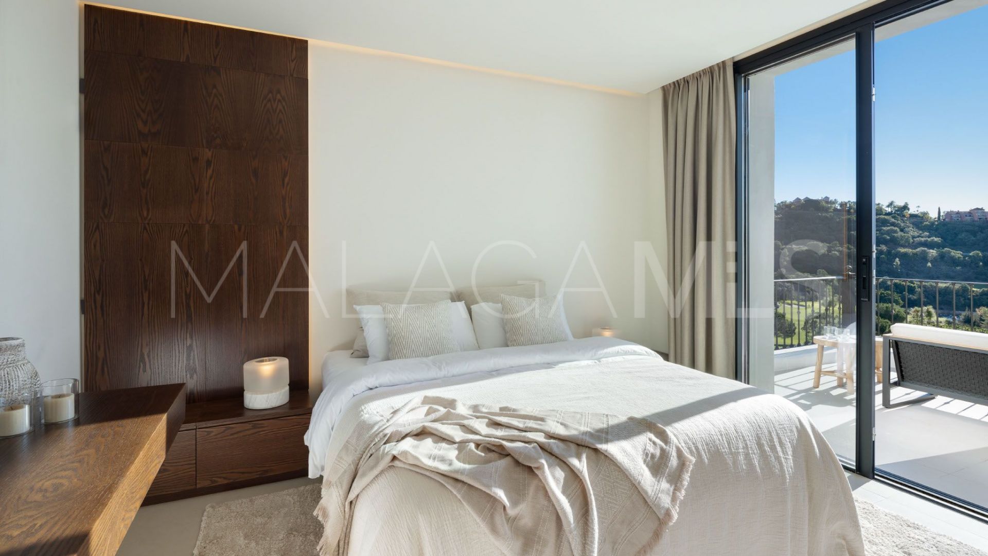 5 bedrooms Los Arqueros villa for sale