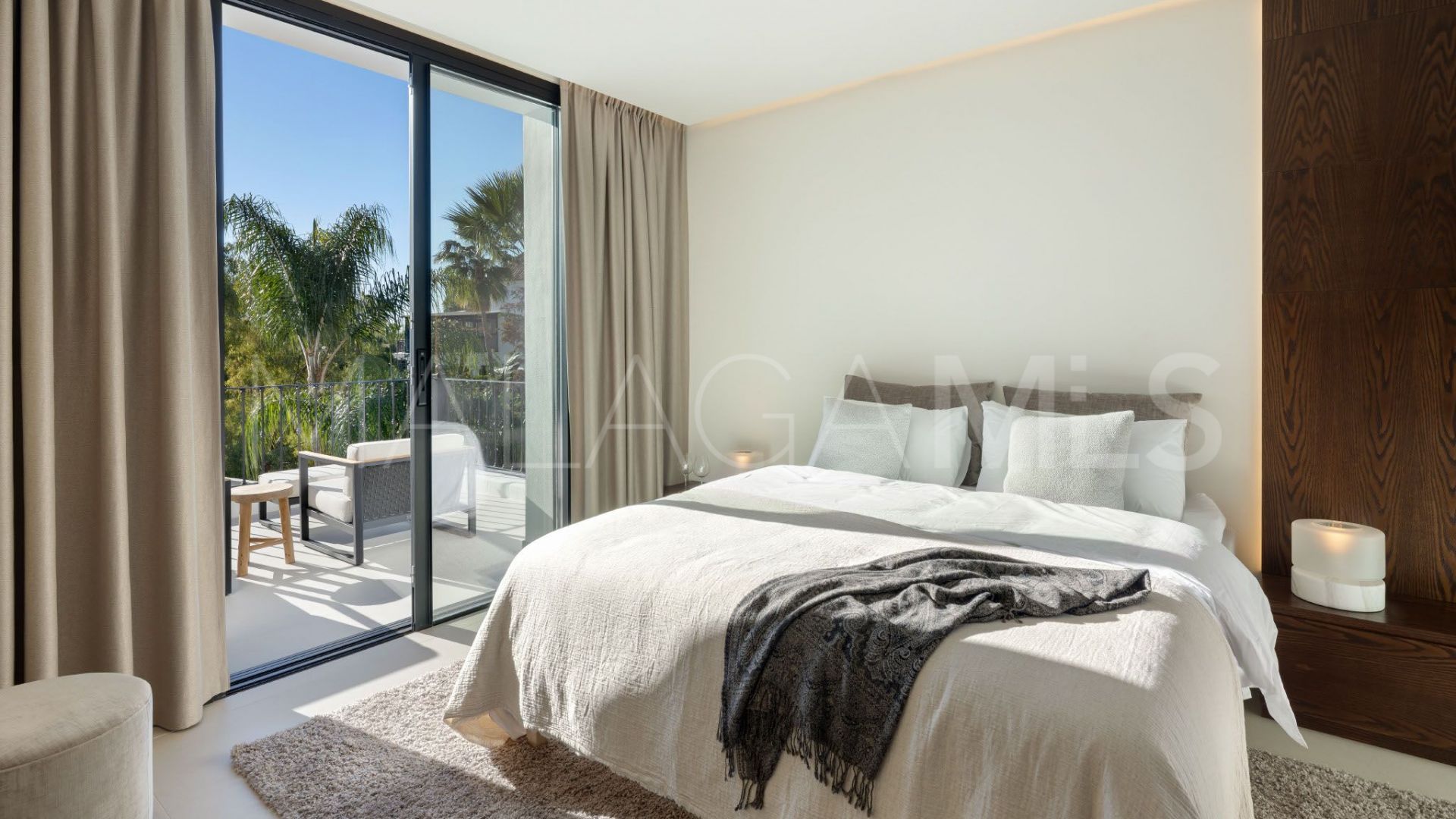 5 bedrooms Los Arqueros villa for sale